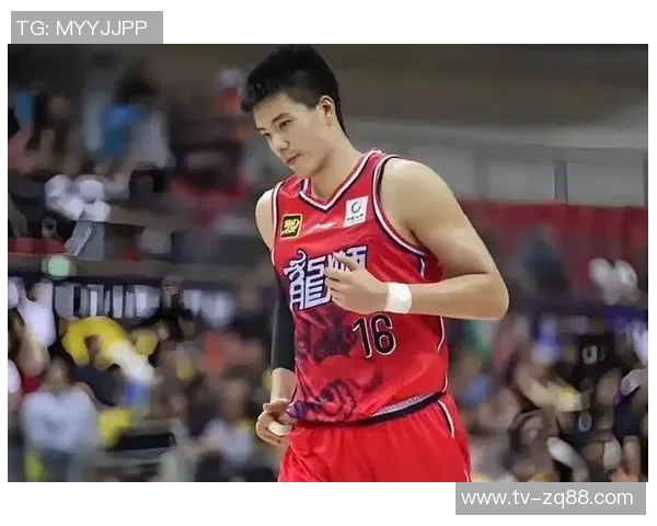 广东全运男篮热身赛大胜澳洲维多利亚焦泊乔与贺希宁双双贡献15分表现出色